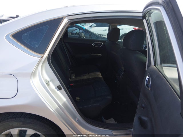 3N1AB7AP3JL619203 Nissan SENTRA SV