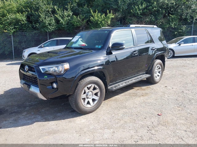 Toyota 4runner Trail Premium 2015 JTEBU5JR4F5247570 Image 2