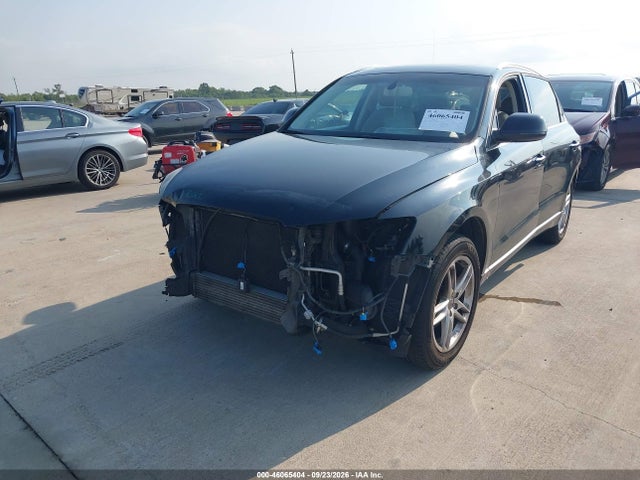 Audi Q5 2.0t Premium 2015 WA1LFAFP9FA054402 Image 2