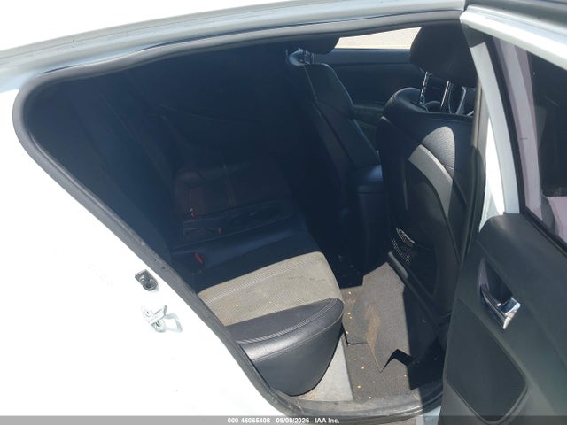 2013 Hyundai Veloster Base W/black მანქანა იყიდება აუქციონზე, vin: KMHTC6AD9DU172207, აუქციონის ნომერი: 46065408