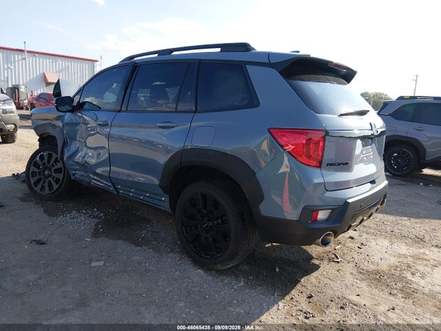5FNYF8H09NB002388 Honda Passport Awd Elite