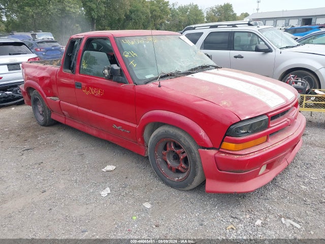 46065451 :رقم المزاد ، 1GCCS19W7Y8141438 vin ، 2000 Chevrolet S-10 Ls مزاد بيع