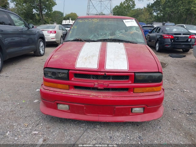 46065451 :رقم المزاد ، 1GCCS19W7Y8141438 vin ، 2000 Chevrolet S-10 Ls مزاد بيع