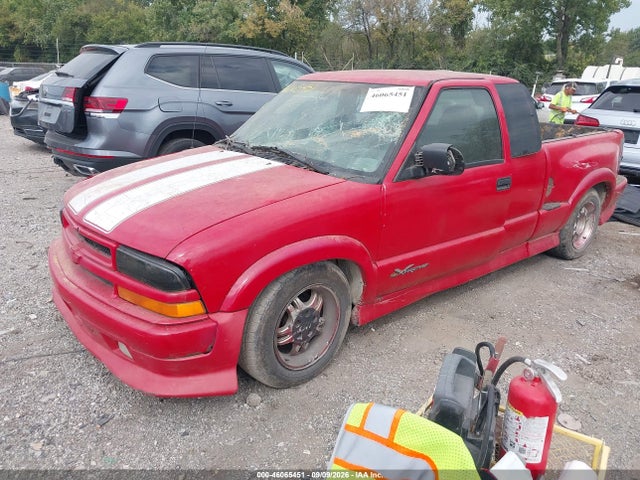 46065451 :رقم المزاد ، 1GCCS19W7Y8141438 vin ، 2000 Chevrolet S-10 Ls مزاد بيع