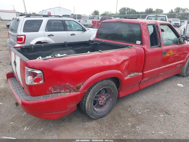 46065451 :رقم المزاد ، 1GCCS19W7Y8141438 vin ، 2000 Chevrolet S-10 Ls مزاد بيع