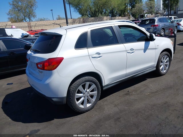2015 Mitsubishi Outlander Sport Es მანქანა იყიდება აუქციონზე, vin: 4A4AP3AU1FE048243, აუქციონის ნომერი: 46065478