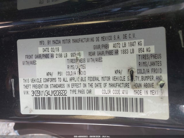46065503 :رقم المزاد ، 3MZBN1V34JM208932 vin ، 2018 Mazda Mazda3 Touring مزاد بيع