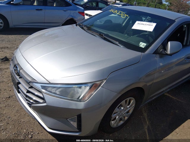 2020 Hyundai Elantra Se მანქანა იყიდება აუქციონზე, vin: 5NPD74LF8LH556343, აუქციონის ნომერი: 46065505