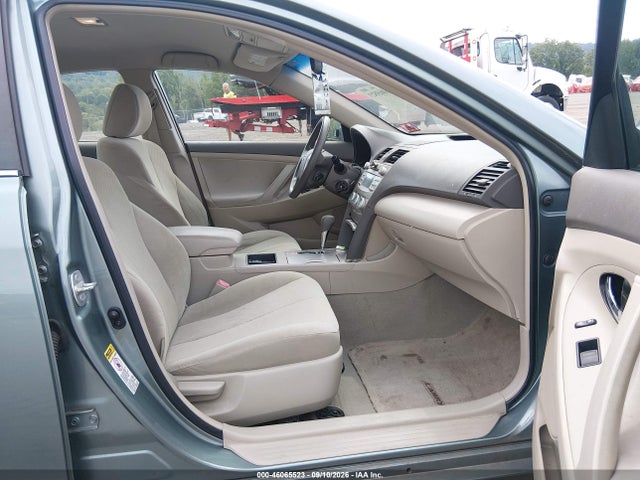 46065523 :رقم المزاد ، 4T1BE46K88U749378 vin ، 2008 Toyota Camry Le مزاد بيع