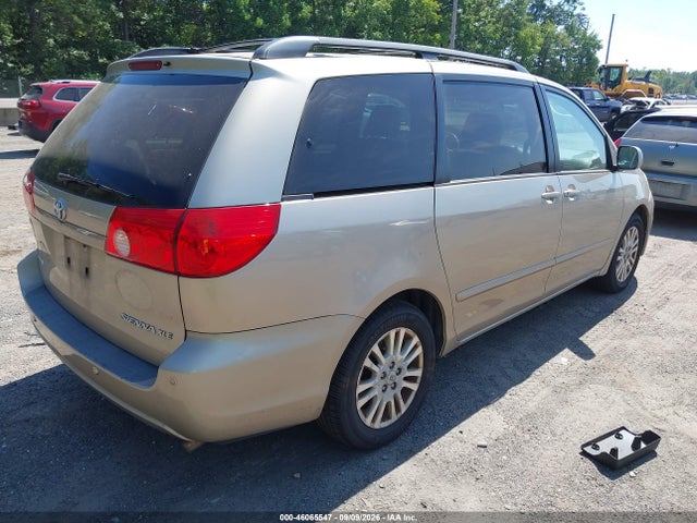 46065547 :رقم المزاد ، 5TDYK4CC6AS289779 vin ، 2010 Toyota Sienna Xle مزاد بيع