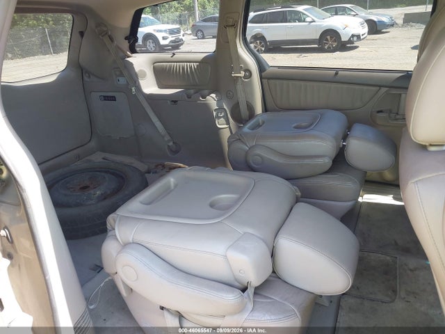 46065547 :رقم المزاد ، 5TDYK4CC6AS289779 vin ، 2010 Toyota Sienna Xle مزاد بيع