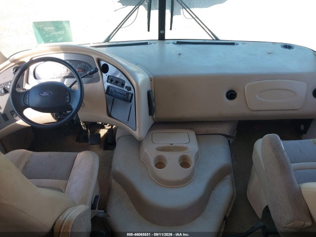 Продаж на аукціоні авто 2002 Ford F550 Super Duty Stripped Chass, vin: 1FCLF53SX20A06316, номер лоту: 46065551