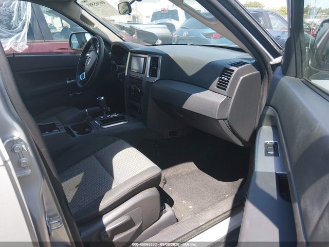 Продажа на аукционе авто 2009 Jeep Grand Cherokee Laredo, vin: 1J8GR48K49C525679, номер лота: 46065593
