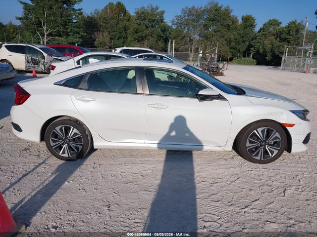 Aukcja sprzedaży 2018 Honda Civic Ex-t, vin: JHMFC1F37JX023758, numer aukcji: 46065604