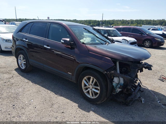 46065606 :رقم المزاد ، 5XYKTCA61EG527096 vin ، 2014 Kia Sorento Lx مزاد بيع