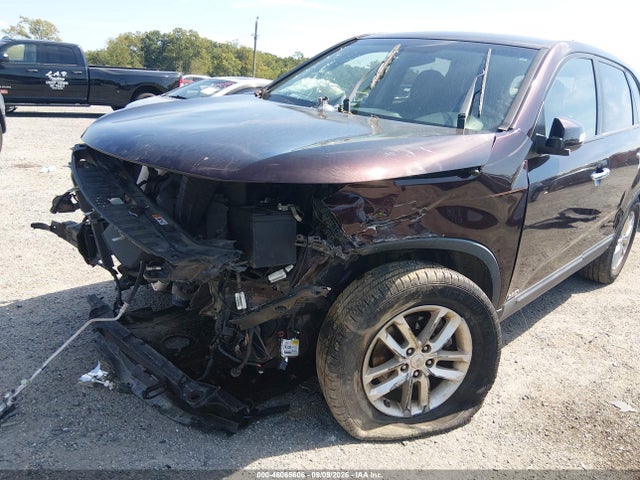 46065606 :رقم المزاد ، 5XYKTCA61EG527096 vin ، 2014 Kia Sorento Lx مزاد بيع