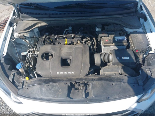 46065625 :رقم المزاد ، 5NPD84LF5HH057844 vin ، 2017 Hyundai Elantra Se مزاد بيع