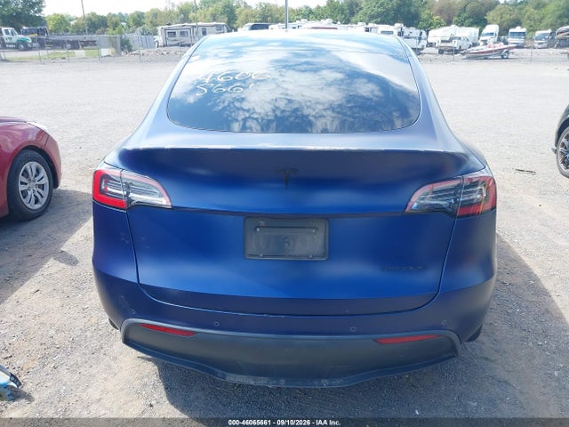 46065661 :رقم المزاد ، 7SAYGDEE6NF383805 vin ، 2022 Tesla Model Y Long Range Dual Motor All-wheel Drive مزاد بيع