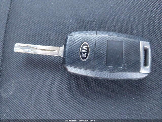 KNDJP3A5XE7053072 KIA SOUL +