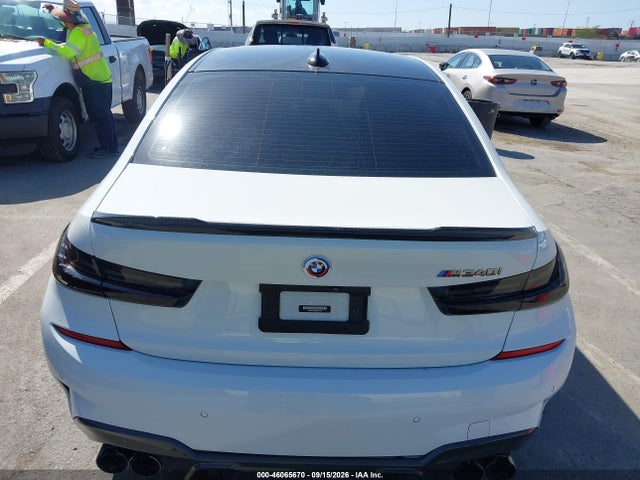 46065670 :رقم المزاد ، 3MW5U7J05N8C74161 vin ، 2022 Bmw M340i مزاد بيع