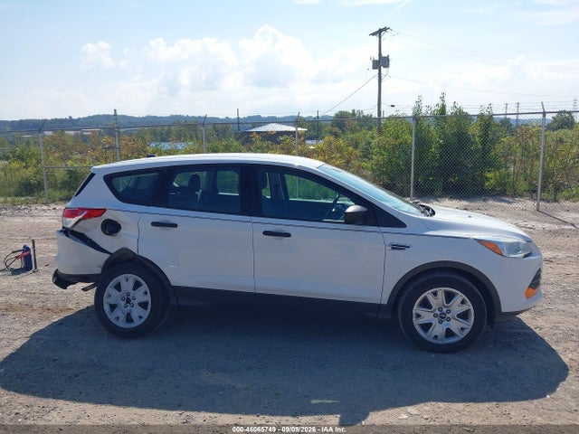 Продажа на аукционе авто 2016 Ford Escape S, vin: 1FMCU0F71GUC75493, номер лота: 46065749