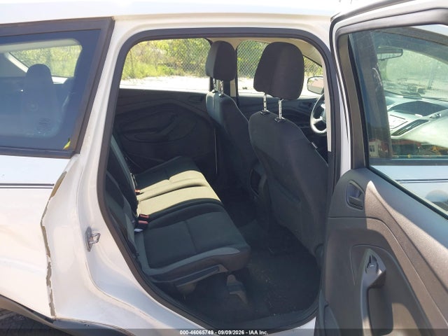 Продажа на аукционе авто 2016 Ford Escape S, vin: 1FMCU0F71GUC75493, номер лота: 46065749