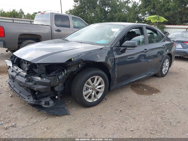 Toyota CAMRY LE 2025 4T1DAACK4SU113748 Image 2