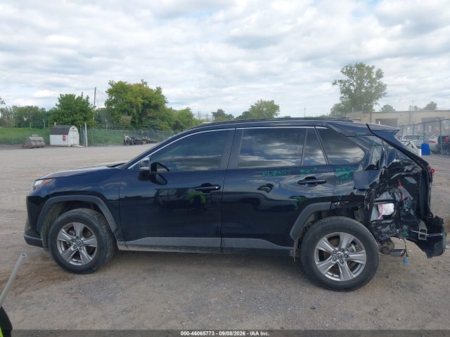 Продаж на аукціоні авто 2023 Toyota Rav4 Hybrid Xle, vin: JTMRWRFV2PD200300, номер лоту: 46065773