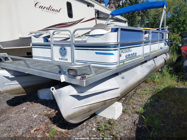 46065782 :رقم المزاد ، MAU02070D696 vin ، 1996 Crest Iii Pontoon مزاد بيع