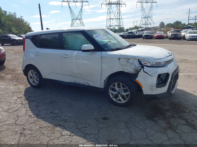 2020 Kia Soul S მანქანა იყიდება აუქციონზე, vin: KNDJ23AU4L7055631, აუქციონის ნომერი: 46065787
