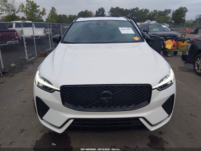 46065806 :رقم المزاد ، YV4M12RD2T1409709 vin ، 2026 Volvo Xc60 B5 Ultra Black Edition مزاد بيع