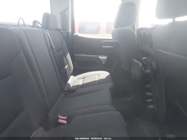46065820 :رقم المزاد ، 1GCRCREC7FZ156675 vin ، 2015 Chevrolet Silverado 1500 1lt مزاد بيع