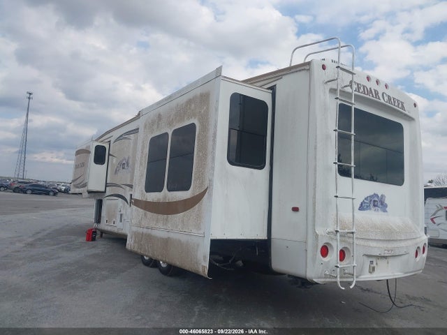 Продажа на аукционе авто 2011 Forest River Cedar Creek, vin: 4X4FCRK29BS205385, номер лота: 46065823
