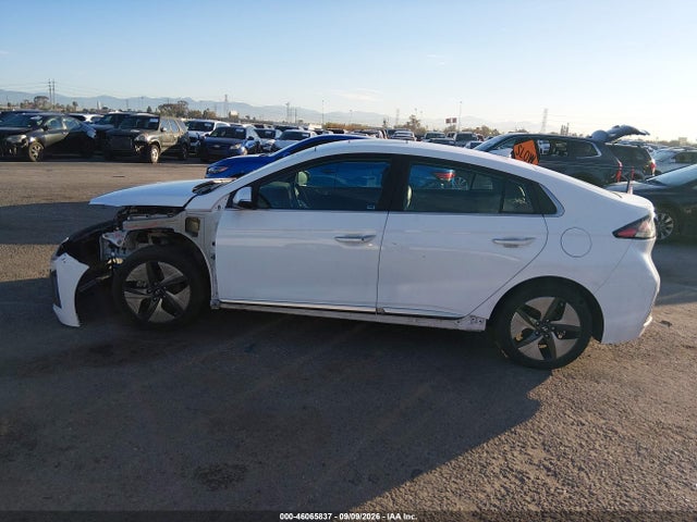 2021 Hyundai Ioniq Hybrid Limited მანქანა იყიდება აუქციონზე, vin: KMHC05LC1MU255248, აუქციონის ნომერი: 46065837