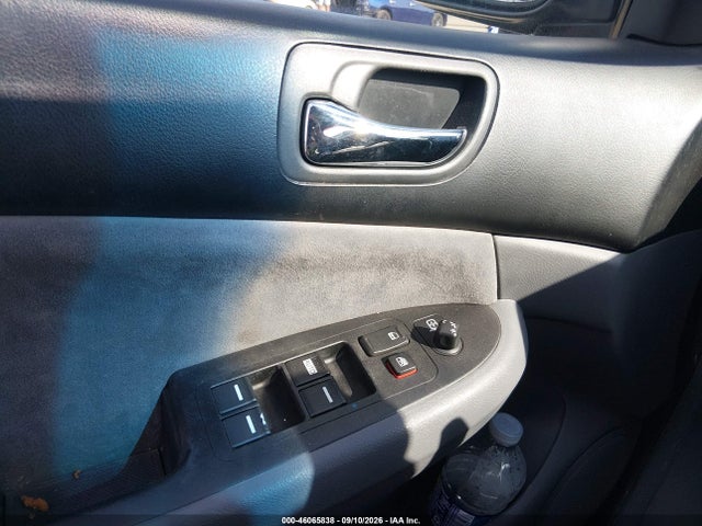 Продаж на аукціоні авто 2005 Honda Accord 2.4 Lx, vin: 1HGCM56425A191268, номер лоту: 46065838