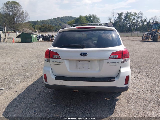 46065888 :رقم المزاد ، 4S4BRBCC7D3255504 vin ، 2013 Subaru Outback 2.5i Premium مزاد بيع