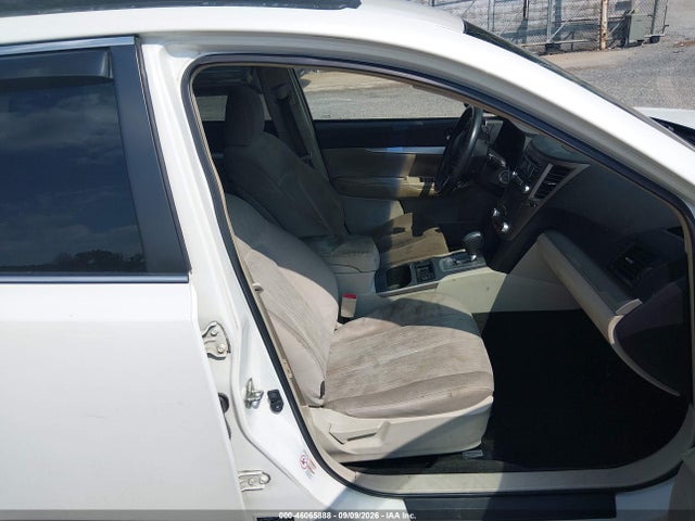 46065888 :رقم المزاد ، 4S4BRBCC7D3255504 vin ، 2013 Subaru Outback 2.5i Premium مزاد بيع