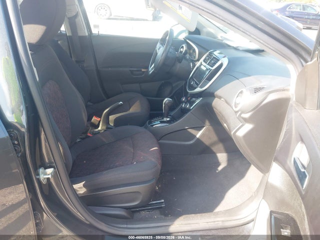 Продажа на аукционе авто 2018 Chevrolet Sonic Lt Auto, vin: 1G1JD5SB0J4120128, номер лота: 46065925