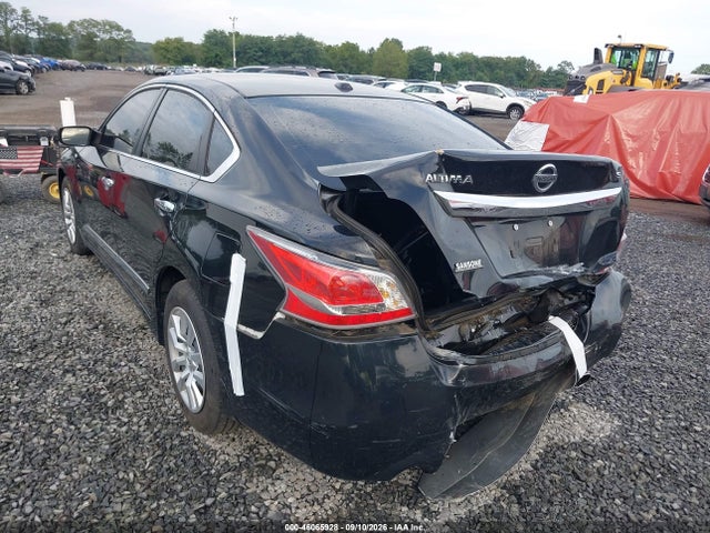 2015 Nissan Altima 2.5 S მანქანა იყიდება აუქციონზე, vin: 1N4AL3AP7FN325626, აუქციონის ნომერი: 46065928