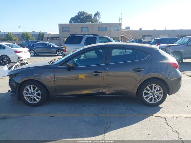 Mazda Mazda3 I Touring 2014 JM1BM1L72E1197010 Image 15