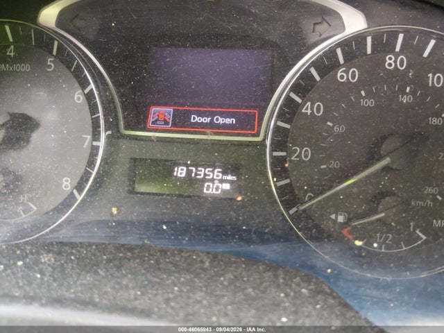 2014 Nissan Pathfinder Sl მანქანა იყიდება აუქციონზე, vin: 5N1AR2MNXEC648524, აუქციონის ნომერი: 46065943