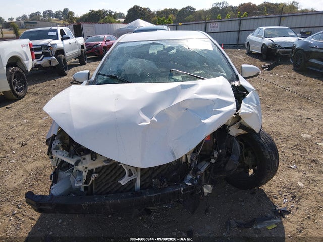 46065944 :رقم المزاد ، 2T1BURHE9EC034775 vin ، 2014 Toyota Corolla S Plus مزاد بيع