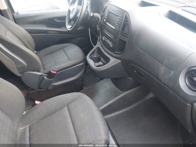 46065962 :رقم المزاد ، WD3PG2EA5J3359183 vin ، 2018 Mercedes-benz Metris مزاد بيع