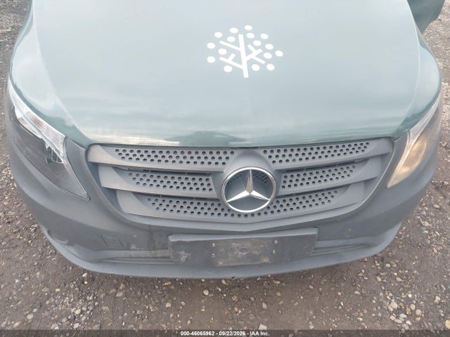 46065962 :رقم المزاد ، WD3PG2EA5J3359183 vin ، 2018 Mercedes-benz Metris مزاد بيع