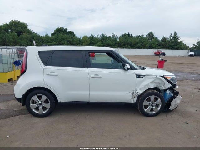 2017 Kia Soul მანქანა იყიდება აუქციონზე, vin: KNDJN2A28H7430055, აუქციონის ნომერი: 46065987