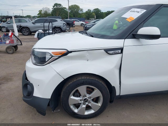 2017 Kia Soul მანქანა იყიდება აუქციონზე, vin: KNDJN2A28H7430055, აუქციონის ნომერი: 46065987