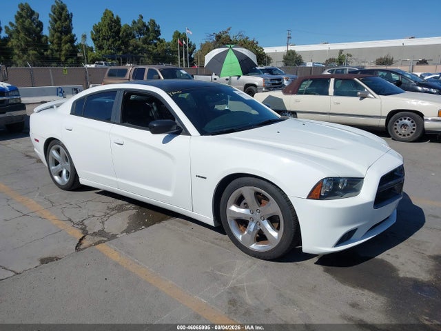 Продаж на аукціоні авто 2013 Dodge Charger R/t Plus, vin: 2C3CDXCT7DH738304, номер лоту: 46065995