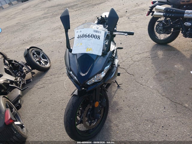 Продажа на аукционе авто 2024 Kawasaki Ex650 R, vin: ML5EXER12RDAC9444, номер лота: 46066008