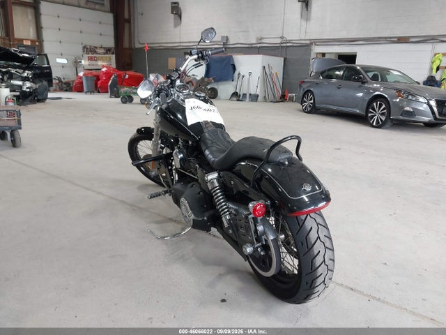 Продажа на аукционе авто 2013 Harley-davidson Fxdwg Dyna Wide Glide, vin: 1HD1GPM10DC326363, номер лота: 46066022