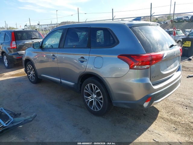Mitsubishi Outlander Es 2017 JA4AZ2A38HZ037975 Image 3